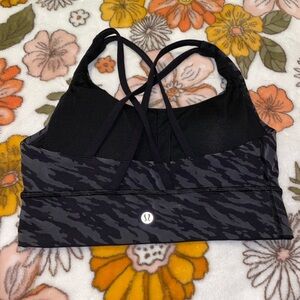 Lululemon sports bra